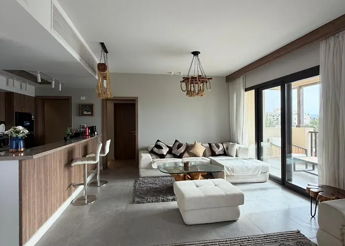 Fanadir 3-bedroom Penthouse Gouna, Private Pool شقة الغردقة