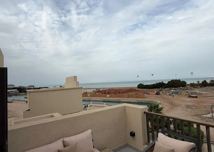 Fanadir 3-bedroom Penthouse Gouna, Private Pool *