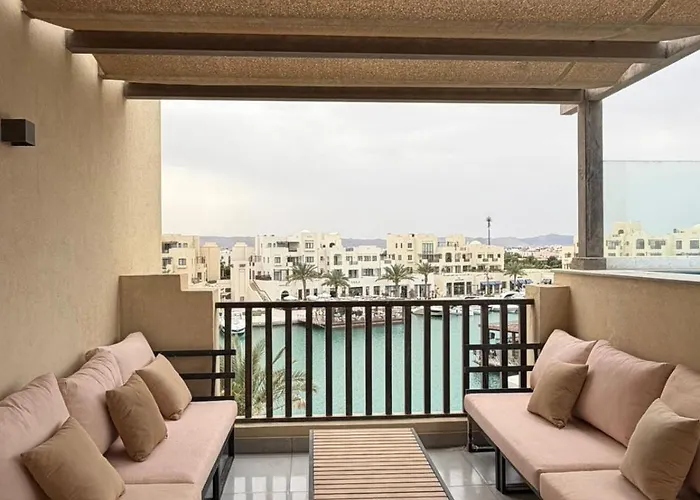 شقة Fanadir 3-bedroom Penthouse Gouna, Private Pool