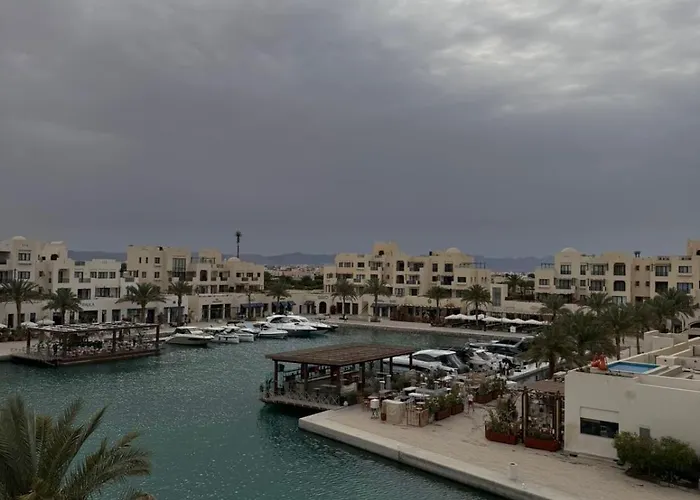 Fanadir 3-bedroom Penthouse Gouna, Private Pool شقة