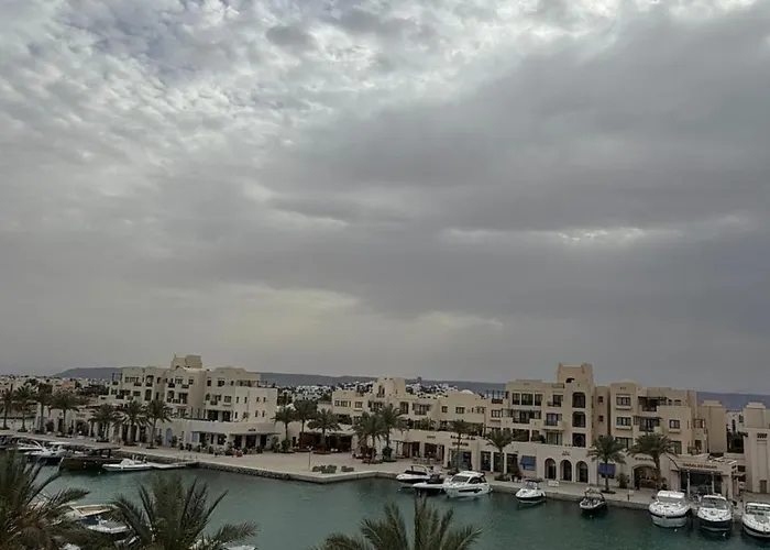 شقة Fanadir 3-bedroom Penthouse Gouna, Private Pool الغردقة