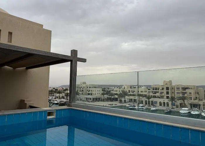 شقة Fanadir 3-bedroom Penthouse Gouna, Private Pool الغردقة