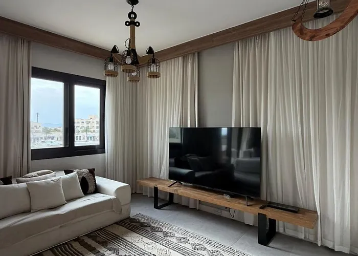 Fanadir 3-bedroom Penthouse Gouna, Private Pool شقة *